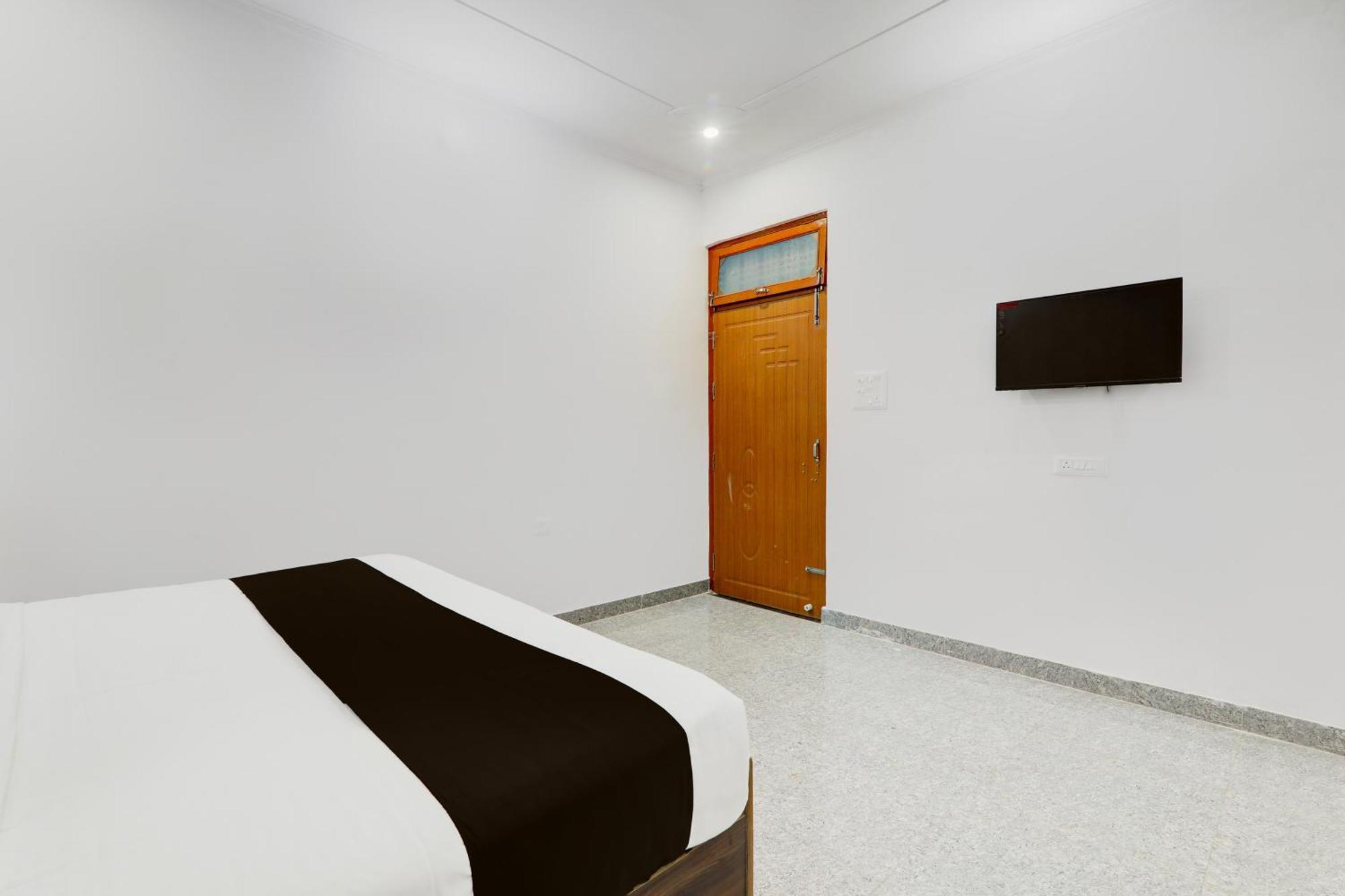 Hotel O White House Hasanganj ภายนอก รูปภาพ