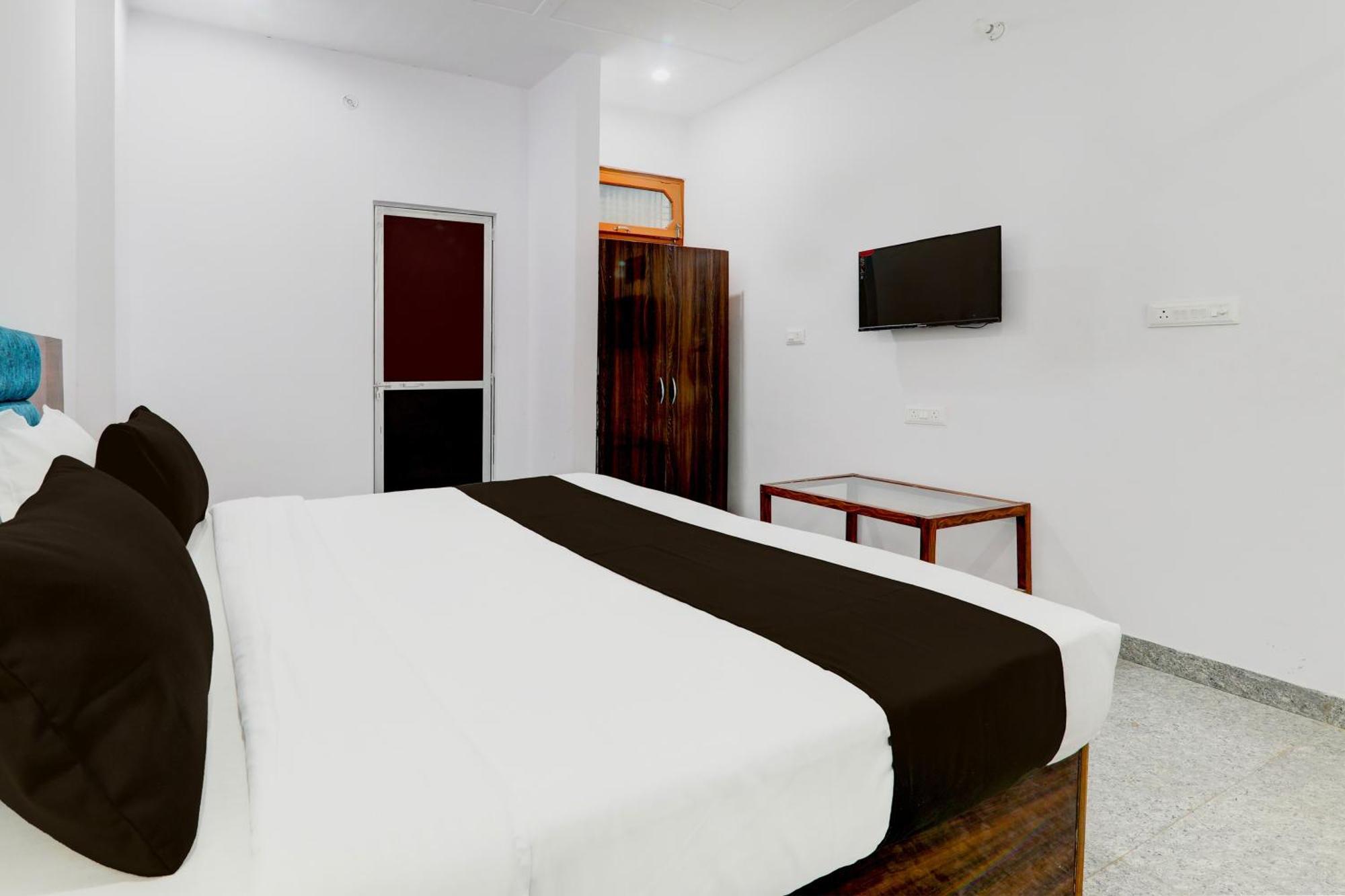 Hotel O White House Hasanganj ภายนอก รูปภาพ